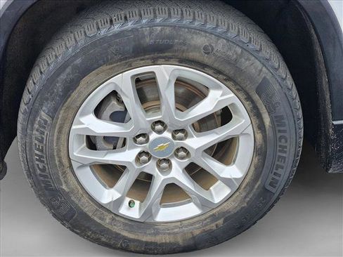 Used 2018 Chevrolet Traverse LS image 24