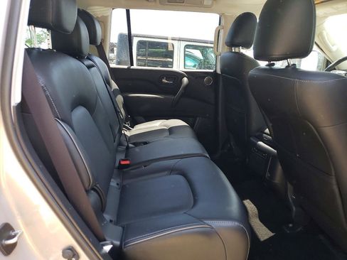 Used 2023 INFINITI QX80 Luxe w/ Cargo Package AWD/4WD image 9