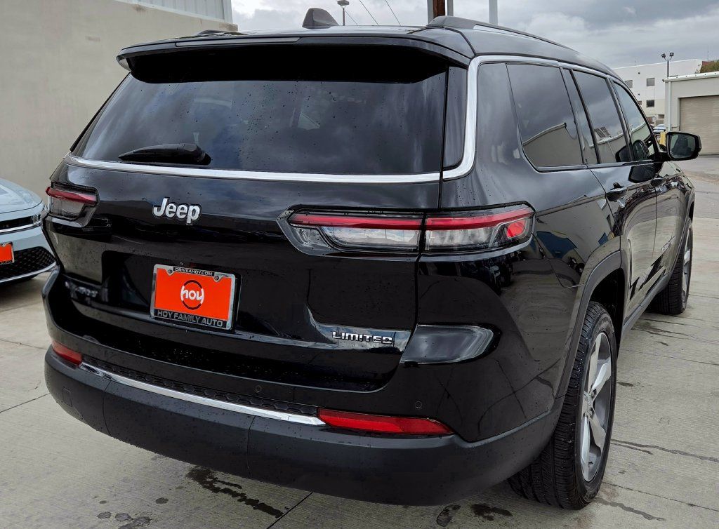 Used 2021 Jeep Grand Cherokee L Limited AWD/4WD image 8