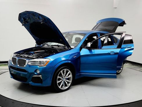 Used 2018 BMW X4 M40i image 9