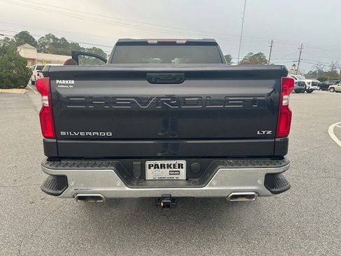 Used 2023 Chevrolet Silverado 1500 LTZ image 4