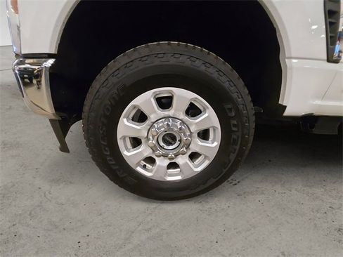 Certified 2024 Ford F350 XLT w/ 360-Degree Camera Package image 14