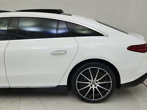 Used 2024 Mercedes-Benz EQS 450+ 4MATIC Sedan image 11