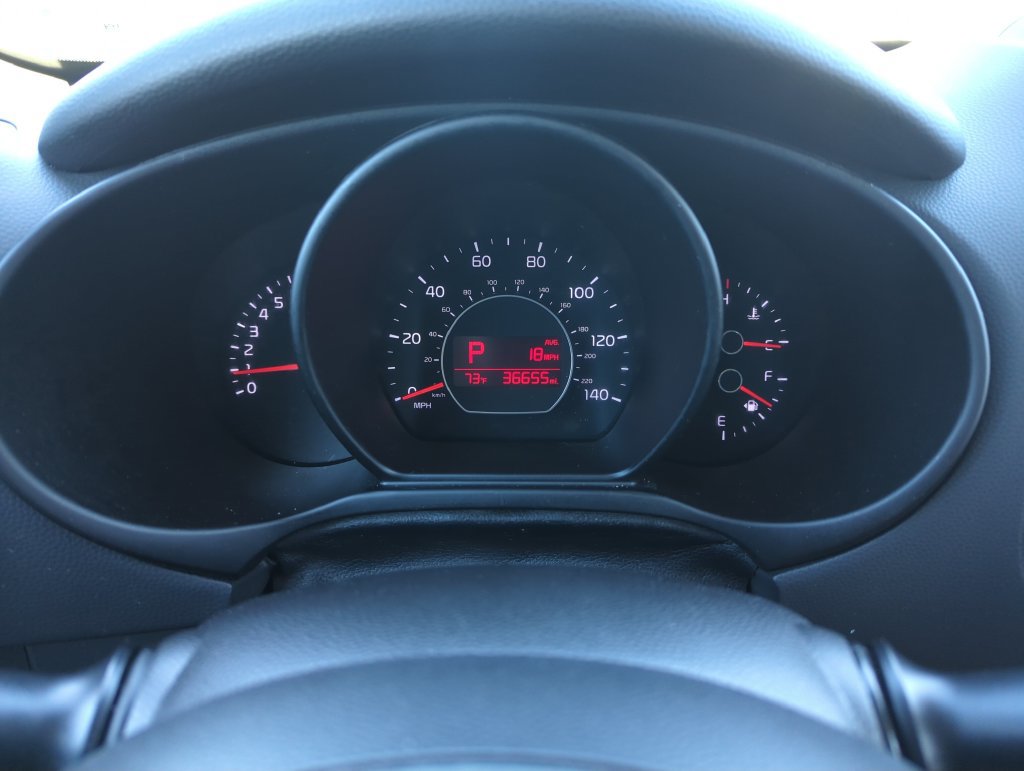 Used 2017 Kia Soul + FWD image 37