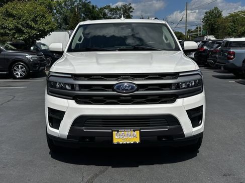 Certified 2023 Ford Expedition Max XLT AWD/4WD image 2