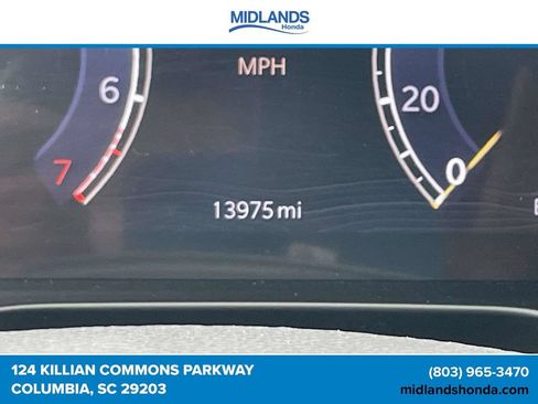Used 2025 Jeep Grand Cherokee Limited AWD/4WD image 19