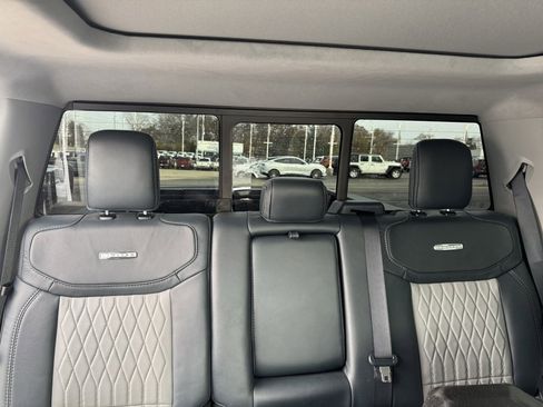 Used 2024 Ford F250 Limited image 9