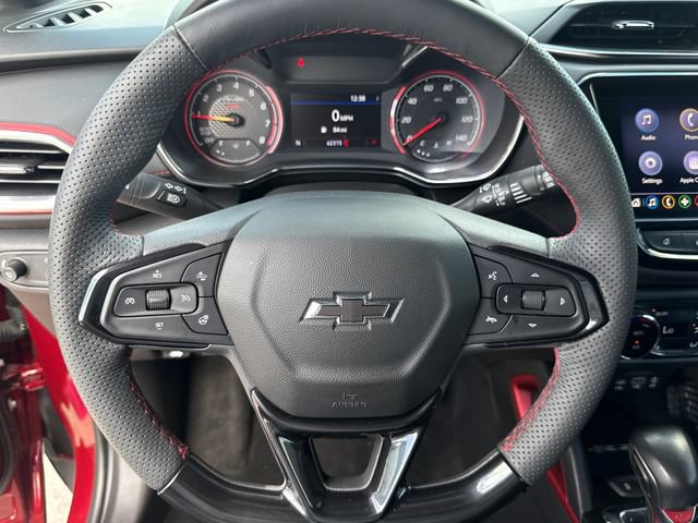 Used 2023 Chevrolet TrailBlazer RS w/ Sun and Liftgate Package FWD image 15