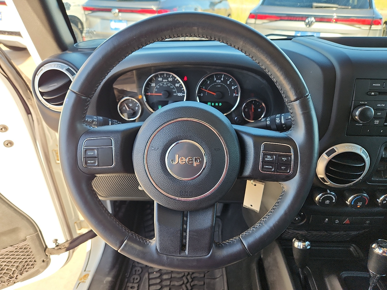 Used 2017 Jeep Wrangler Unlimited Rubicon AWD/4WD image 16