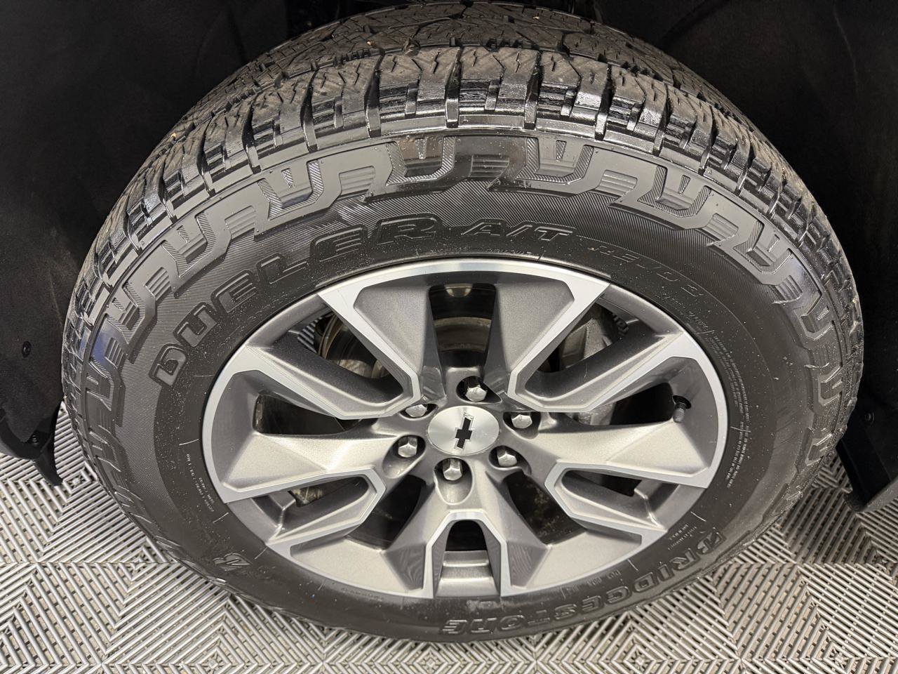 Used 2019 Chevrolet Silverado 1500 RST w/ All-Star Edition AWD/4WD image 37
