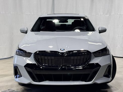 New 2026 BMW 530i xDrive 530i xDrive w/ M Sport Package image 2