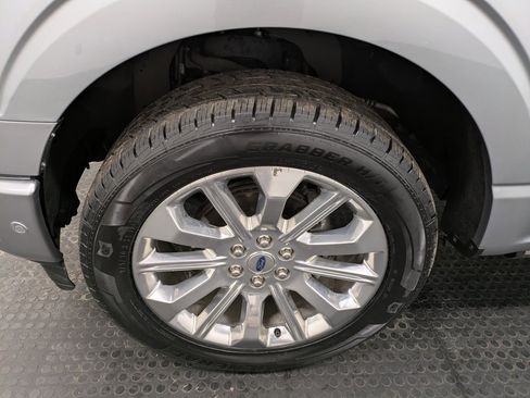 Used 2022 Ford F150 Limited image 7