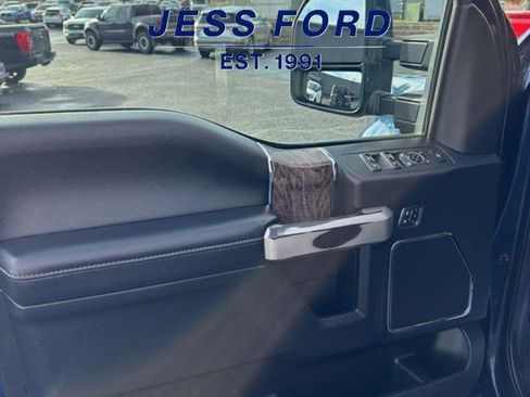 Used 2019 Ford F450 Lariat w/ Lariat Value Package image 11