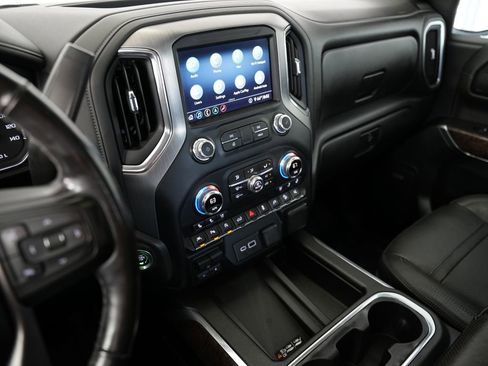 Used 2020 GMC Sierra 1500 Denali w/ Denali Ultimate Package AWD/4WD image 18
