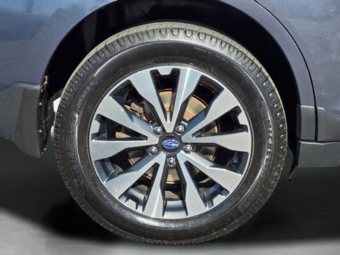 Used 2015 Subaru Outback 2.5i Limited AWD/4WD image 33