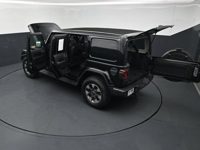 Used 2022 Jeep Wrangler Unlimited Sahara w/ Cold Weather Group AWD/4WD image 28