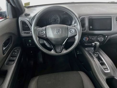 Used 2022 Honda HR-V Sport image 23