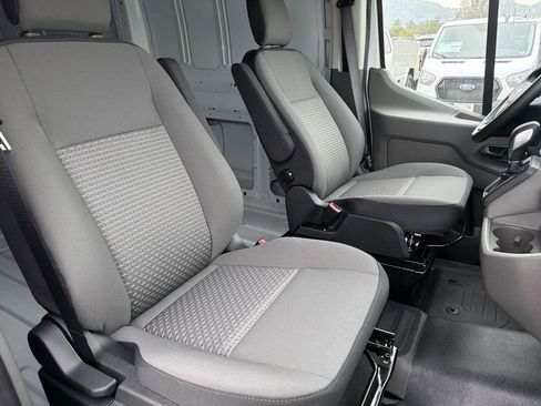 New 2026 Ford Transit 250 Low Roof AWD image 22