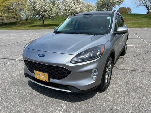 Certified 2022 Ford Escape SEL AWD/4WD image 4