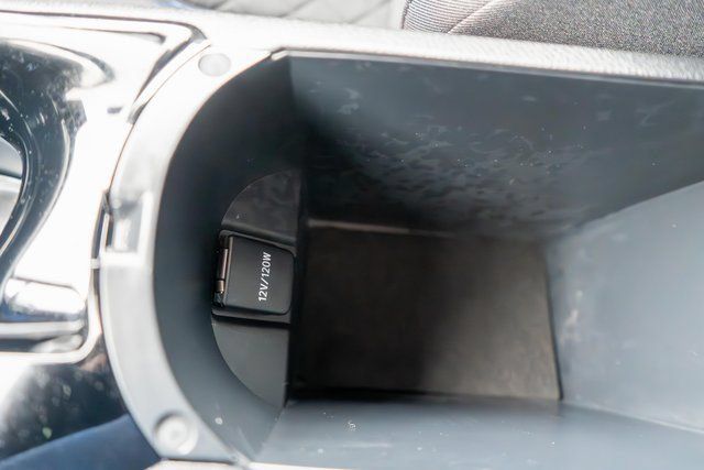 Used 2022 Toyota C-HR FWD image 24