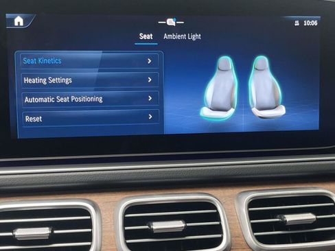 Certified 2025 Mercedes-Benz GLS 450 4MATIC w/ AMG Line Exterior image 28