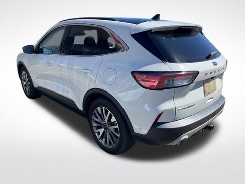 Used 2020 Ford Escape Titanium w/ Titanium Premium Package 2.0 AWD/4WD image 2