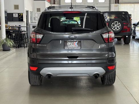 Used 2018 Ford Escape SEL AWD/4WD image 3