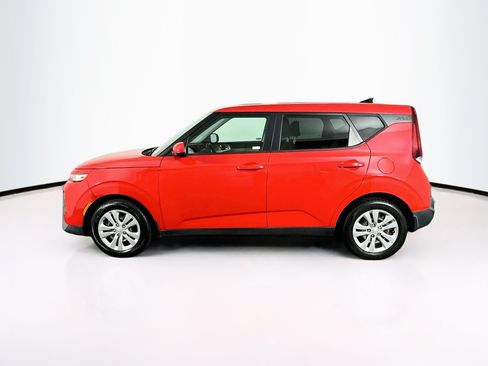 Used 2021 Kia Soul LX FWD image 4