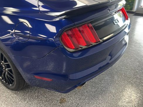 Used 2016 Ford Mustang GT w/ GT Performance Package RWD image 31