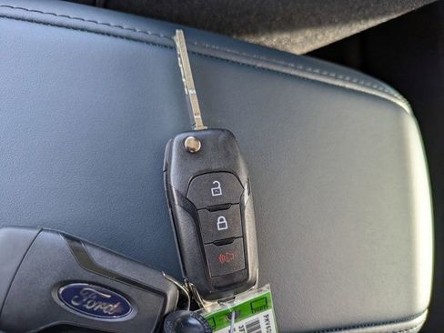 New 2026 Ford Maverick XL image 29