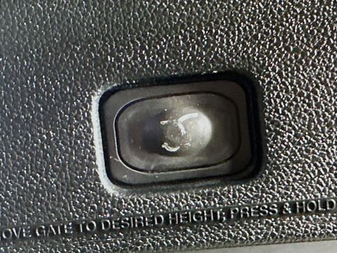 Used 2017 Ford Explorer XLT w/ Equipment Group 201A image 28