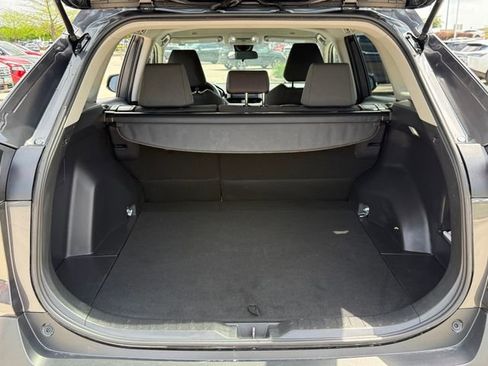 Used 2025 Toyota RAV4 XLE FWD image 29