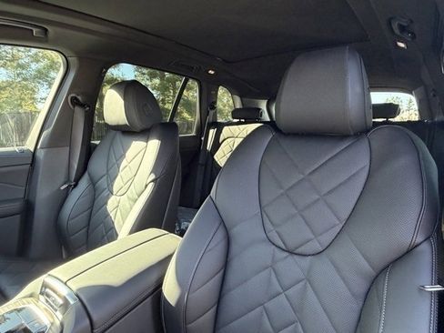 New 2026 BMW X5 xDrive40i w/ Premium Package image 15