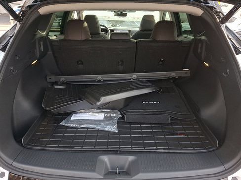 Used 2025 Nissan Murano Platinum w/ Cargo Package image 31