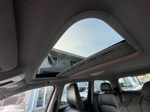 Used 2015 Volvo XC70 3.2 Premier Plus image 32