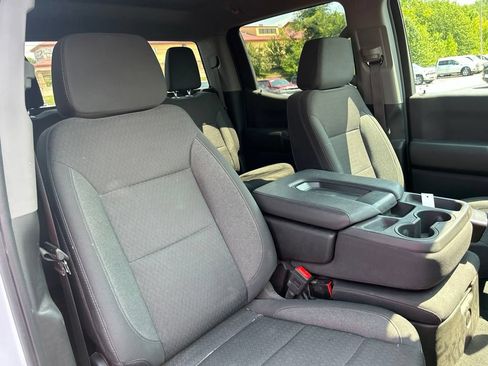 Used 2025 Chevrolet Silverado 1500 Custom Trail Boss AWD/4WD image 35