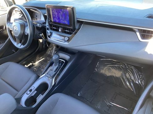 Used 2024 Toyota Corolla LE image 25