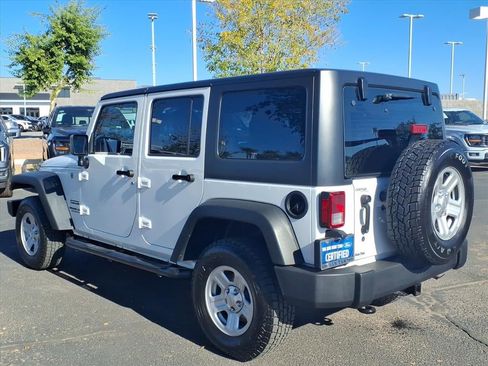 Used 2017 Jeep Wrangler Unlimited Sport image 6