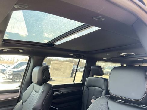 New 2026 Jeep Grand Wagoneer L 4WD image 13