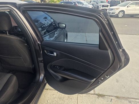 Used 2015 Dodge Dart SXT FWD image 11