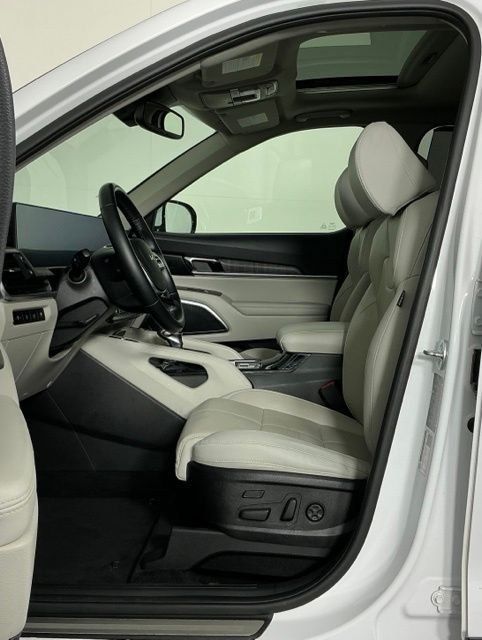 Used 2024 Kia Telluride SX FWD image 14