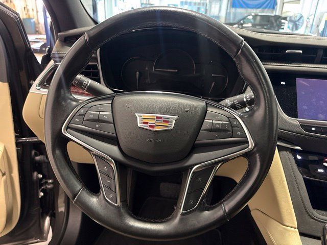 Used 2019 Cadillac XT5 Luxury AWD/4WD image 15