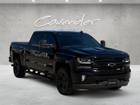 Used 2017 Chevrolet Silverado 1500 LTZ Z71 w/ Midnight Edition AWD/4WD image 2