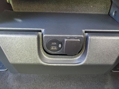 Used 2023 Ford F150 XLT w/ Equipment Group 302A High image 31