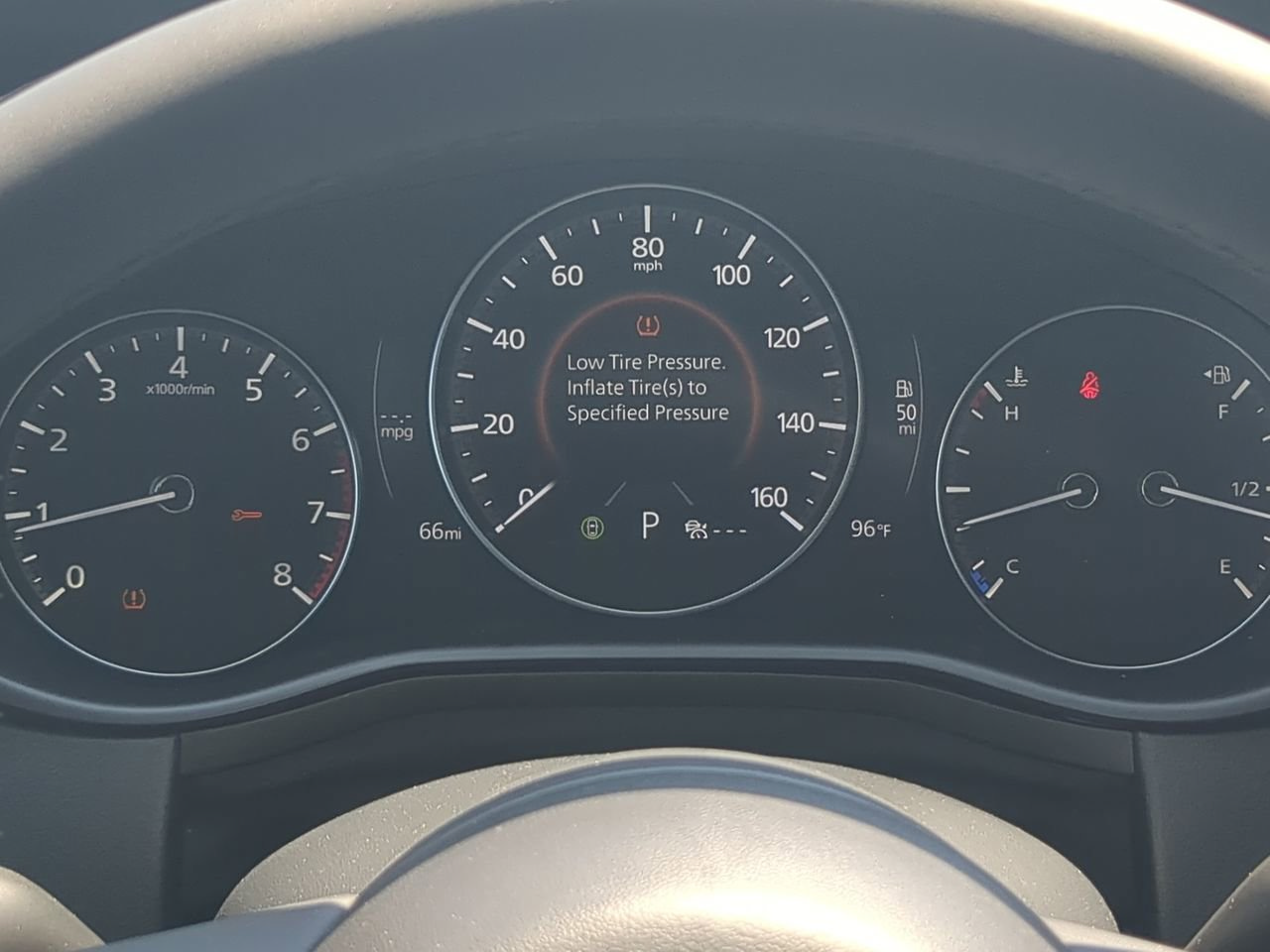 Certified 2025 MAZDA CX-50 AWD 2.5 Turbo w/ Premium Pkg image 11