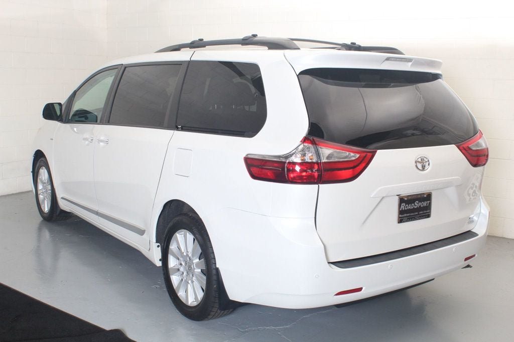 Used 2017 Toyota Sienna XLE w/ XLE Navigation Package AWD/4WD image 2