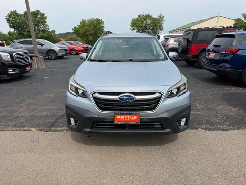 Used 2020 Subaru Outback Premium AWD/4WD image 9