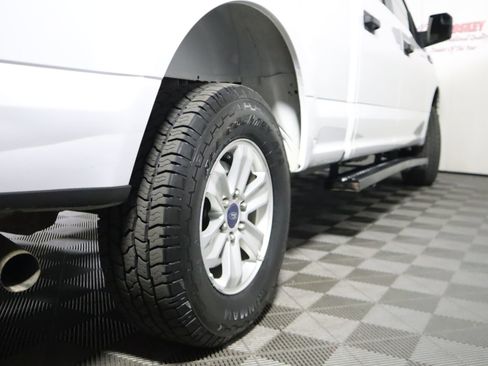 Used 2018 Ford F150 XL w/ Equipment Group 101A Mid image 10