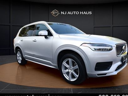 Used 2020 Volvo XC90 T6 Momentum