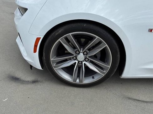 Used 2017 Chevrolet Camaro LT w/ RS Package image 14